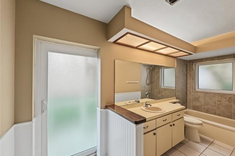 Villa ou maison à louer à Valrico, Floride: 3 chambres, 211.82 m2 № 2380893 - photo 10