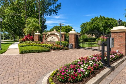 House in Windermere, Florida 5 bedrooms, 438.13 sq.m. № 2197448 - photo 3