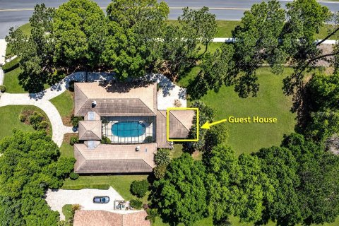 House in Windermere, Florida 5 bedrooms, 438.13 sq.m. № 2197448 - photo 7