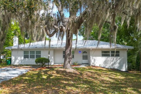 Casa en venta en Inverness, Florida, 3 dormitorios, 158.58 m2 № 1734432 - foto 1