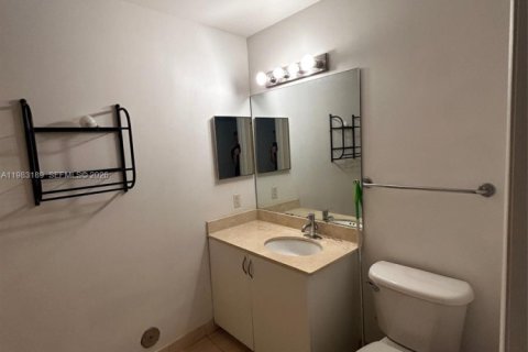 Купить кондоминиум в Майами, Флорида 1 комната, 37.25м2, № 2049991 - фото 7