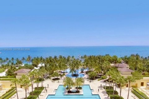 Condo à Key Biscayne, Floride, 3 chambres  № 2040422