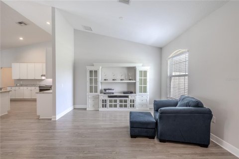 Casa en venta en Thonotosassa, Florida, 4 dormitorios, 282.61 m2 № 1884338 - foto 7