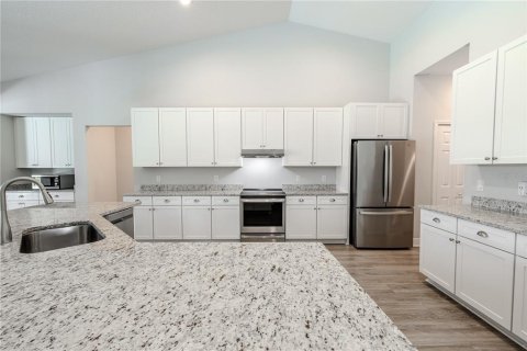 Casa en venta en Thonotosassa, Florida, 4 dormitorios, 282.61 m2 № 1884338 - foto 11