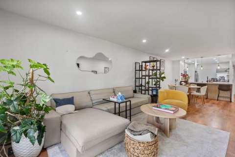 Copropriété à louer à Lauderhill, Floride: 2 chambres, 122.07 m2 № 2263178 - photo 7