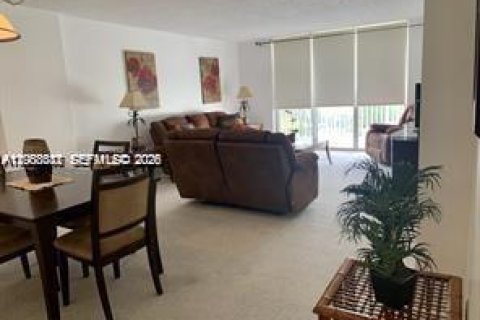 Copropriété à vendre à Aventura, Floride: 1 chambre, 99.03 m2 № 2170880 - photo 6