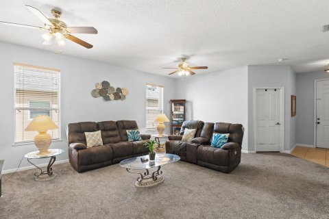 Villa ou maison à vendre à Sebastian, Floride: 4 chambres, 188.03 m2 № 2086011 - photo 2