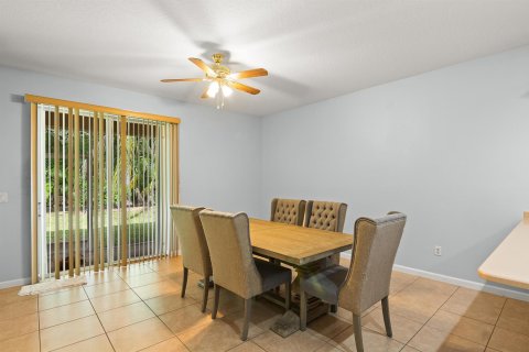 Villa ou maison à vendre à Sebastian, Floride: 4 chambres, 188.03 m2 № 2086011 - photo 5