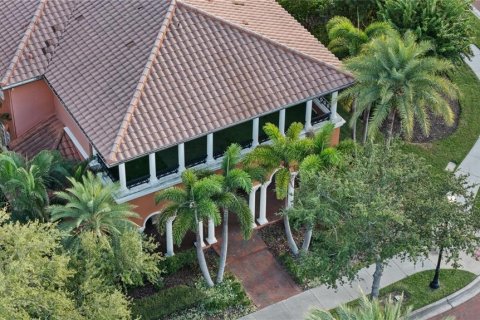 Villa ou maison à vendre à Tampa, Floride: 4 chambres, 472.22 m2 № 2404905 - photo 9