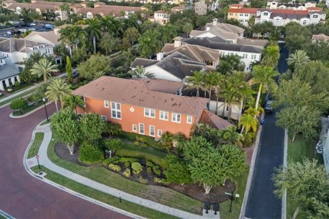 Villa ou maison à vendre à Tampa, Floride: 4 chambres, 472.22 m2 № 2404905 - photo 5