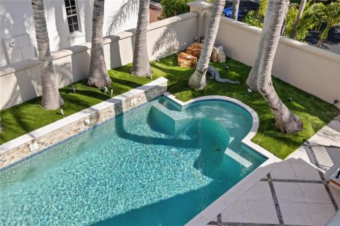 Villa ou maison à vendre à Tampa, Floride: 4 chambres, 472.22 m2 № 2404905 - photo 26