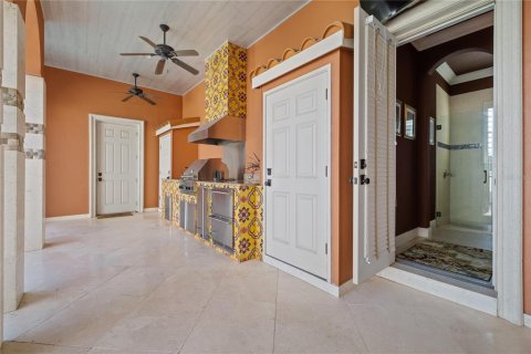 Villa ou maison à vendre à Tampa, Floride: 4 chambres, 472.22 m2 № 2404905 - photo 21