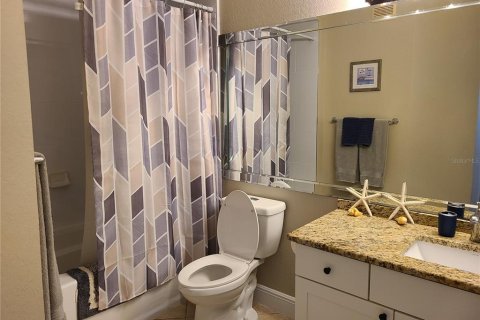 Condo in Sarasota, Florida, 2 bedrooms  № 1576351 - photo 13