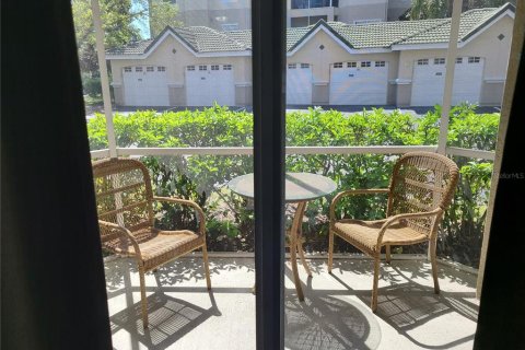 Condominio en alquiler en Sarasota, Florida, 2 dormitorios, 119.75 m2 № 1576351 - foto 7
