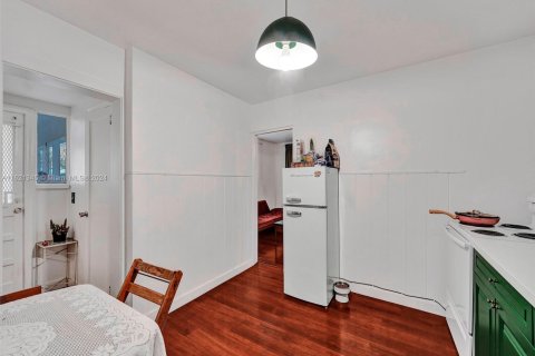Propiedad comercial en venta en Miami, Florida, 131.46 m2 № 1891341 - foto 28