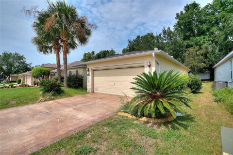 House in Ocala, Florida 3 bedrooms, 153.1 sq.m. № 2227174 - photo 3