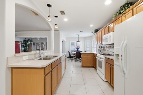 House in Ocala, Florida 3 bedrooms, 153.1 sq.m. № 2227174 - photo 10