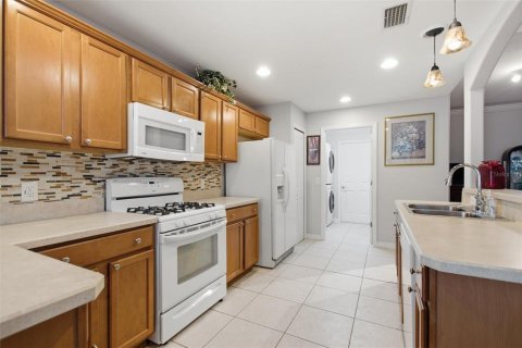 House in Ocala, Florida 3 bedrooms, 153.1 sq.m. № 2227174 - photo 9