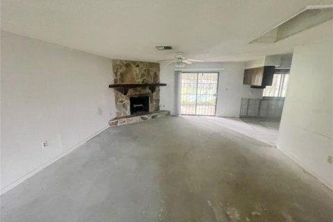 Casa en venta en Lakeland, Florida, 3 dormitorios, 202.43 m2 № 1899732 - foto 2