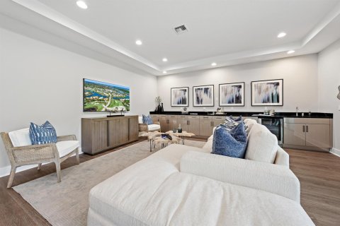 House in Palm Beach Gardens, Florida 5 bedrooms, 480.03 sq.m. № 2177573 - photo 17