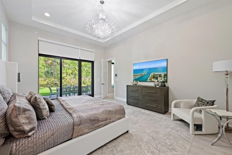 House in Palm Beach Gardens, Florida 5 bedrooms, 480.03 sq.m. № 2177573 - photo 14