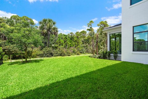 House in Palm Beach Gardens, Florida 5 bedrooms, 480.03 sq.m. № 2177573 - photo 25