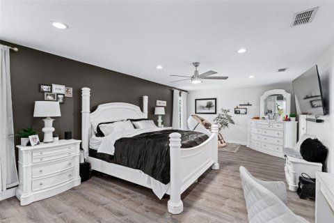 House in Longwood, Florida 6 bedrooms, 322.74 sq.m. № 1876694 - photo 21