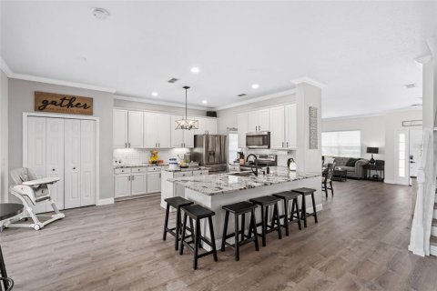 House in Longwood, Florida 6 bedrooms, 322.74 sq.m. № 1876694 - photo 9