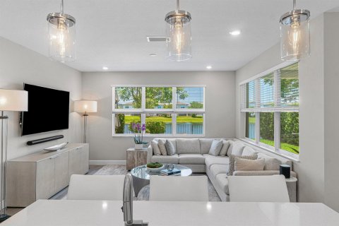 House in Deerfield Beach, Florida 3 bedrooms, 195.84 sq.m. № 2245207 - photo 19
