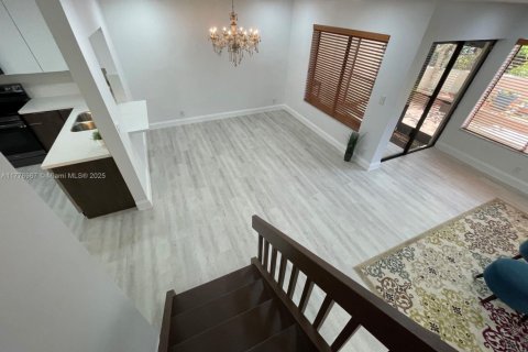 Adosado en venta en Coral Springs, Florida, 3 dormitorios, 149.02 m2 № 2052074 - foto 11