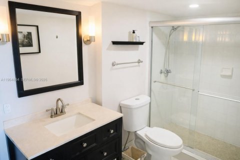 Купить кондоминиум в Норт-Бей-Виллидж, Флорида 2 спальни, 83.61м2, № 2026325 - фото 8