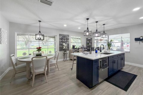 Villa ou maison à vendre à Lakeland, Floride: 3 chambres, 146.23 m2 № 2401113 - photo 6
