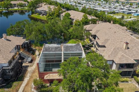 Condo in Saint Petersburg, Florida, 2 bedrooms  № 2107937 - photo 24