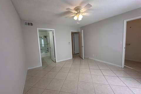 Copropriété à louer à Boynton Beach, Floride: 2 chambres, 82.13 m2 № 2278401 - photo 8