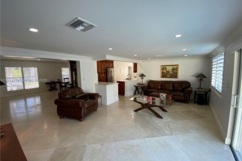 Casa en venta en Fort Lauderdale, Florida, 3 dormitorios, 194.63 m2 № 1981996 - foto 10