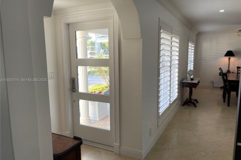 Casa en venta en Fort Lauderdale, Florida, 3 dormitorios, 194.63 m2 № 1981996 - foto 3