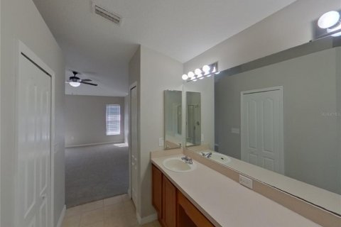 Casa en alquiler en Riverview, Florida, 4 dormitorios, 194.26 m2 № 1911873 - foto 11