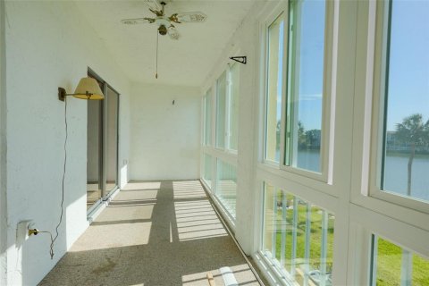 Condo in Bradenton, Florida, 2 bedrooms  № 2091565 - photo 30