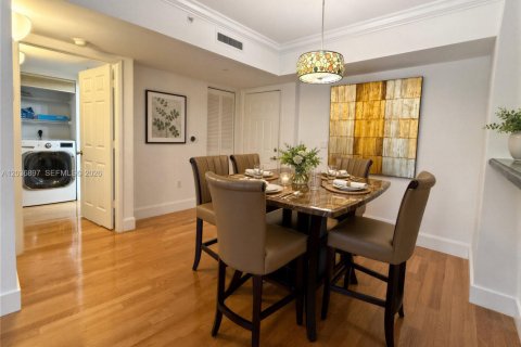 Copropriété à louer à Hollywood, Floride: 2 chambres, 104.14 m2 № 2085748 - photo 7