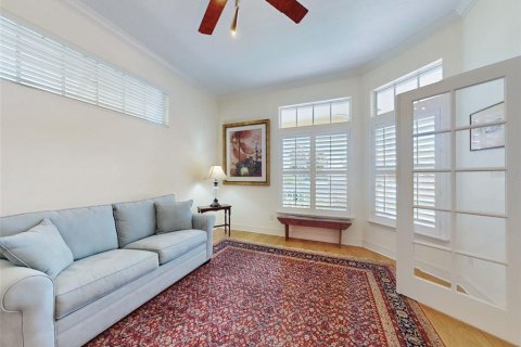 House in New Smyrna Beach, Florida 3 bedrooms, 234.11 sq.m. № 2123083 - photo 9