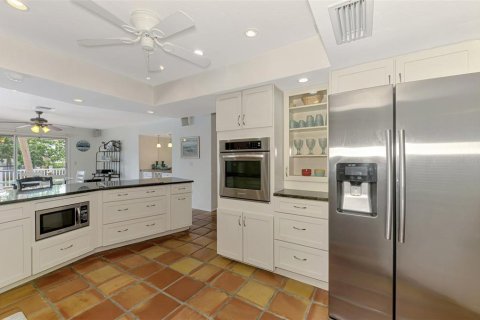 Villa ou maison à louer à Sarasota, Floride: 3 chambres, 193.24 m2 № 1805924 - photo 22
