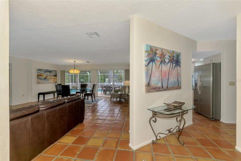 Villa ou maison à louer à Sarasota, Floride: 3 chambres, 193.24 m2 № 1805924 - photo 7