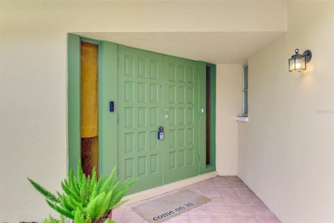 Villa ou maison à louer à Sarasota, Floride: 3 chambres, 193.24 m2 № 1805924 - photo 5