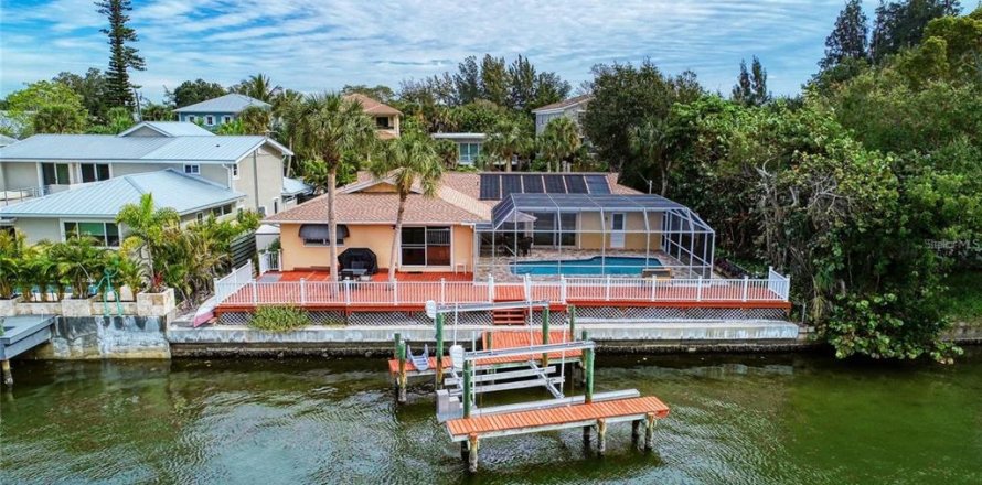 Villa ou maison à Sarasota, Floride 3 chambres, 193.24 m2 № 1805924
