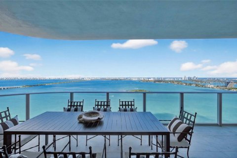 Copropriété à vendre à Miami, Floride: 4 chambres, 249.54 m2 № 2390349 - photo 8