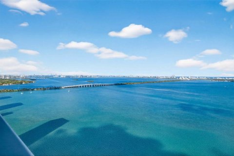 Copropriété à vendre à Miami, Floride: 4 chambres, 249.54 m2 № 2390349 - photo 11