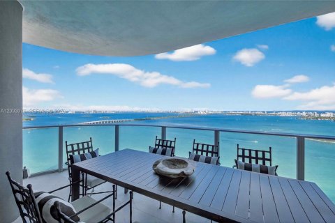 Copropriété à vendre à Miami, Floride: 4 chambres, 249.54 m2 № 2390349 - photo 10