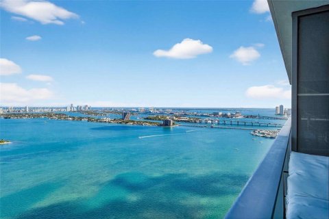Copropriété à vendre à Miami, Floride: 4 chambres, 249.54 m2 № 2390349 - photo 7