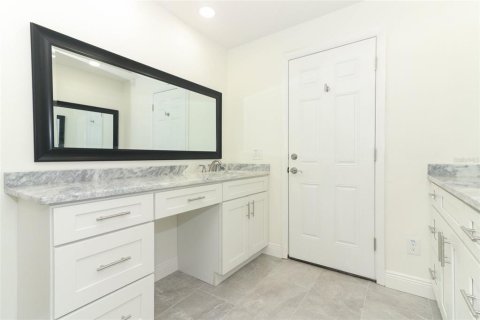 Casa en venta en Longwood, Florida, 4 dormitorios, 212.93 m2 № 1737316 - foto 15