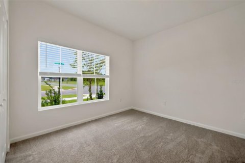Villa ou maison à vendre à Green Cove Springs, Floride: 4 chambres, 232.26 m2 № 2312705 - photo 4